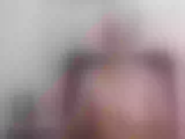 Live sex webcam photo for TamaraRyan #272477155