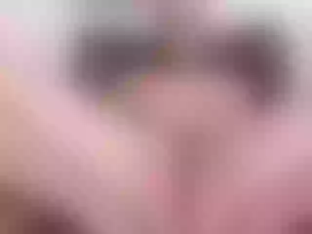 Live sex webcam photo for TamaraRyan #272551778