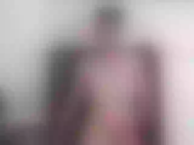 Live sex webcam photo for TamaraRyan #272709766