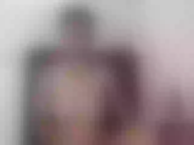 Live sex webcam photo for TamaraRyan #272777097