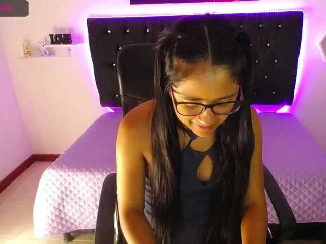 Live sex webcam photo for Tamaracavey #272113911