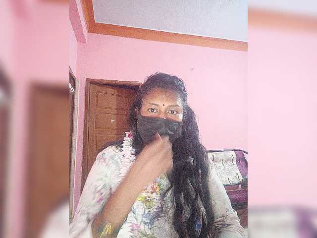 Live sex webcam photo for Tamil-Vedavalli #276551049