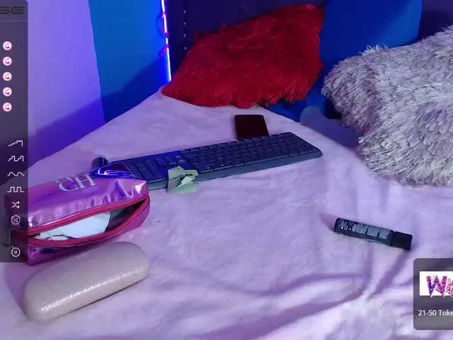 Live sex webcam photo for Tammy-kiss #274344048