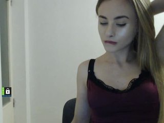 Live sex webcam photo for TammyLynn #184019723