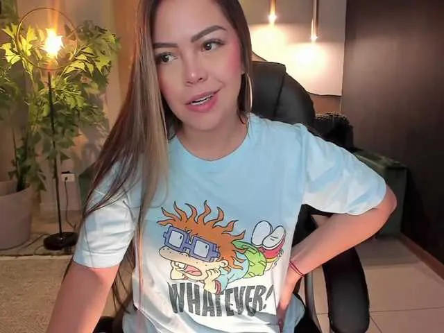 Live sex webcam photo for TammyWhite #271761498