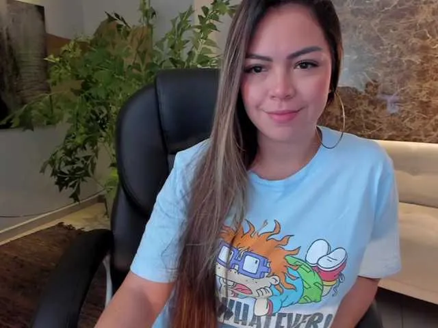 Live sex webcam photo for TammyWhite #272343343