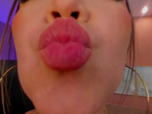 Live sex webcam photo for TammyWhite #273163876