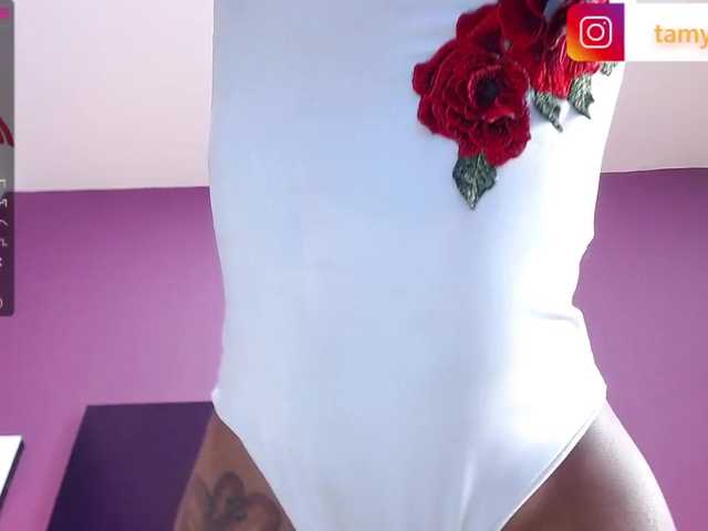 Live sex webcam photo for TamyLynn1 #274325308