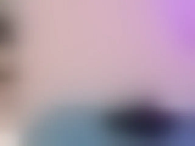 Live sex webcam photo for TamyLynn1 #294043789