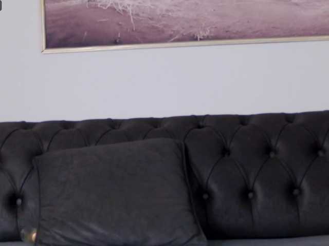 Live sex webcam photo for Tania44b #288048073