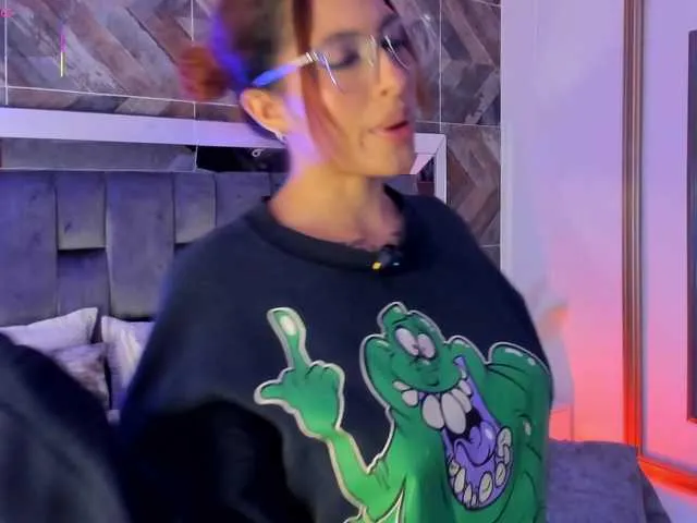 Live sex webcam photo for TaniaSmith #292318187