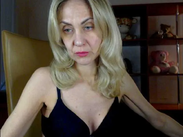 Live sex webcam photo for Tanya6547 #290380955