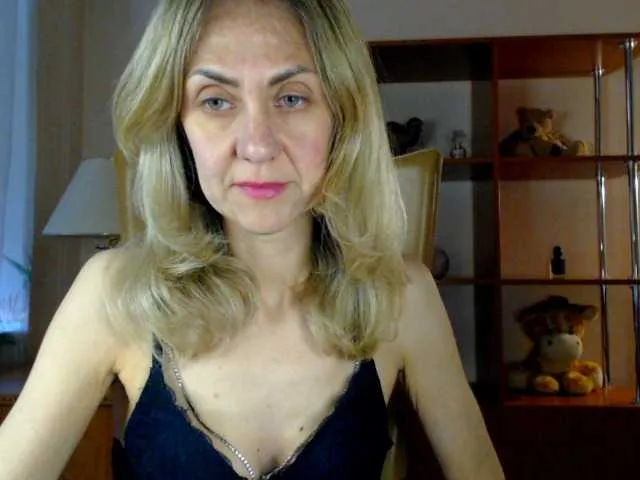 Live sex webcam photo for Tanya6547 #291051450