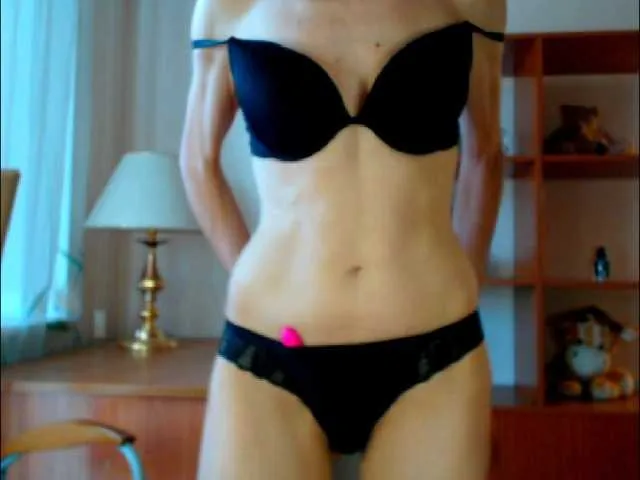 Live sex webcam photo for Tanya6547 #291641589