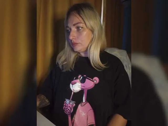 Live sex webcam photo for Tanysha-1 #292182083