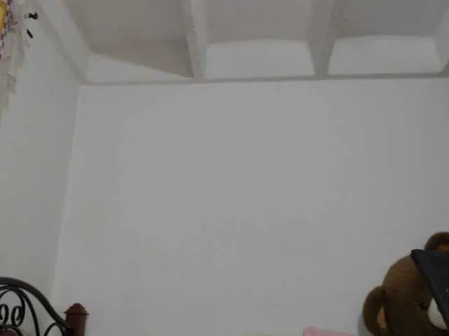 Live sex webcam photo for TaraAnderson2 #273166295