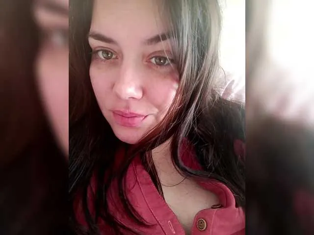 Live sex webcam photo for TaraRid #290407951