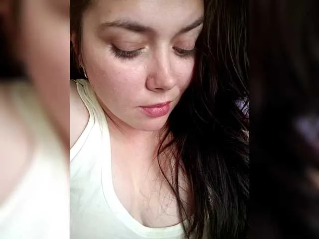 Live sex webcam photo for TaraRid #290799652