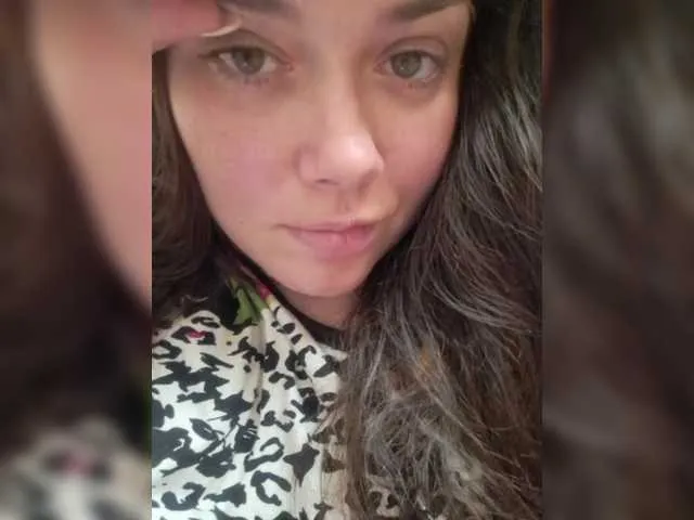 Live sex webcam photo for TaraRid #291595386