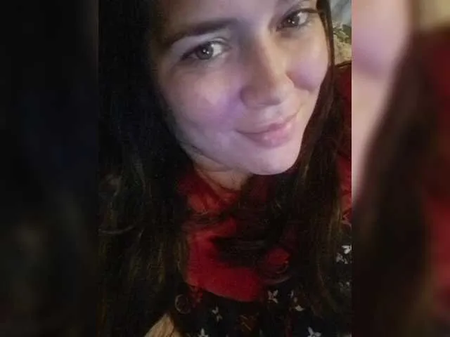 Live sex webcam photo for TaraRid #291753869