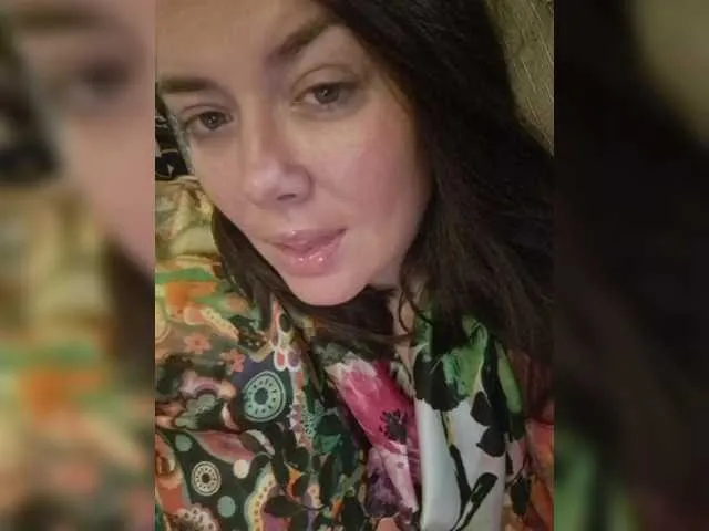 Live sex webcam photo for TaraRid #291824387