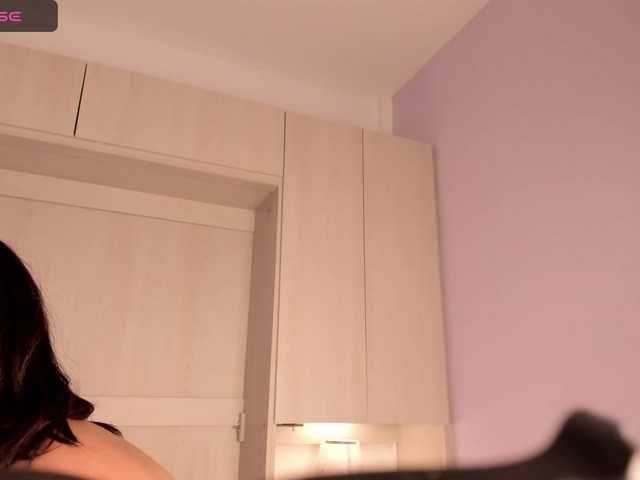 Live sex webcam photo for TaraWiilson #276366744