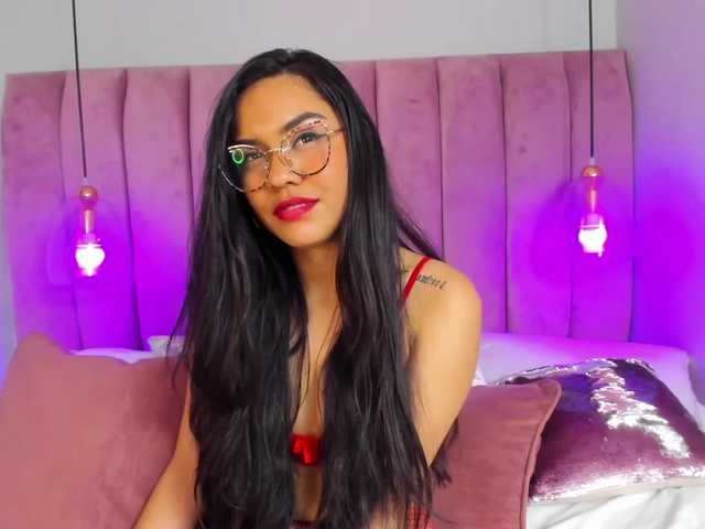 Live sex webcam photo for TashaRay #272326682