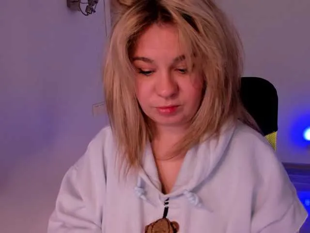 Live sex webcam photo for TashaStar #290888888
