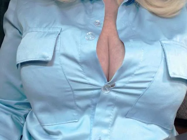 Live sex webcam photo for TashaVaoli #278112288