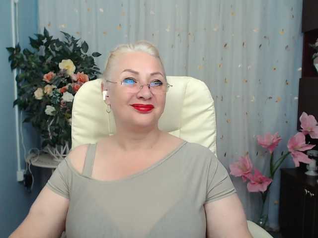 Live sex webcam photo for Tashyncik #275894101