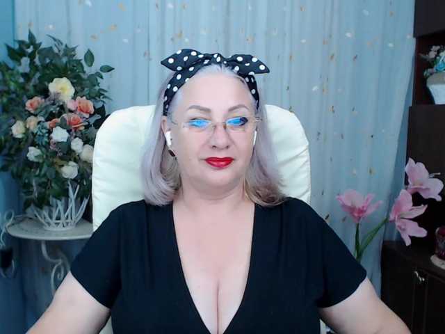 Live sex webcam photo for Tashyncik #276293556