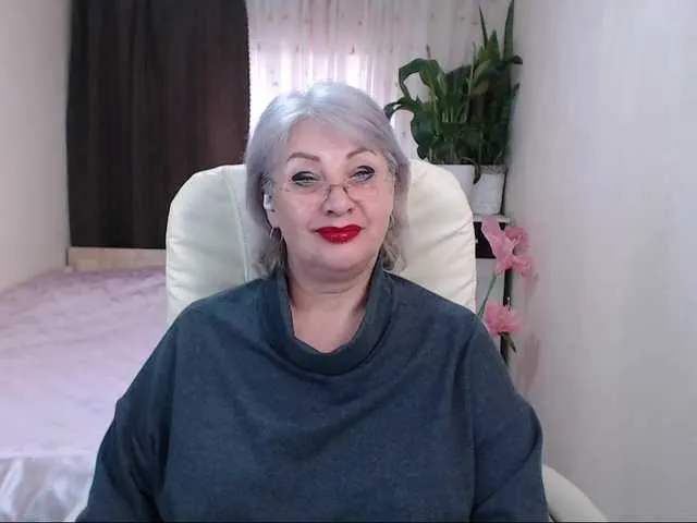 Live sex webcam photo for Tashyncik #277850472