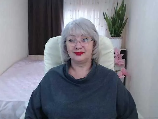 Live sex webcam photo for Tashyncik #277979032