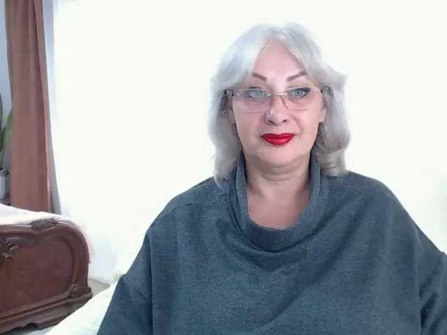 Live sex webcam photo for Tashyncik #289400267