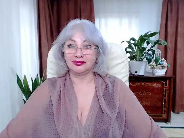 Live sex webcam photo for Tashyncik #290500971