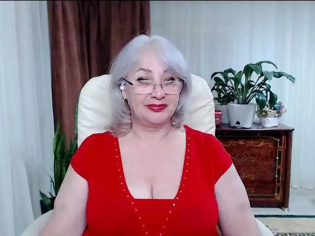 Live sex webcam photo for Tashyncik #290609409