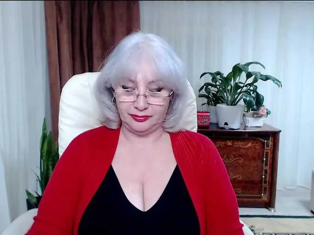 Live sex webcam photo for Tashyncik #290643677