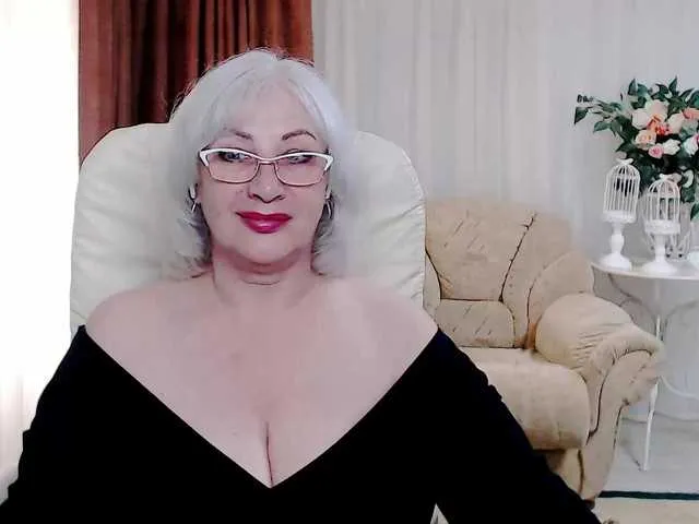 Live sex webcam photo for Tashyncik #291376172