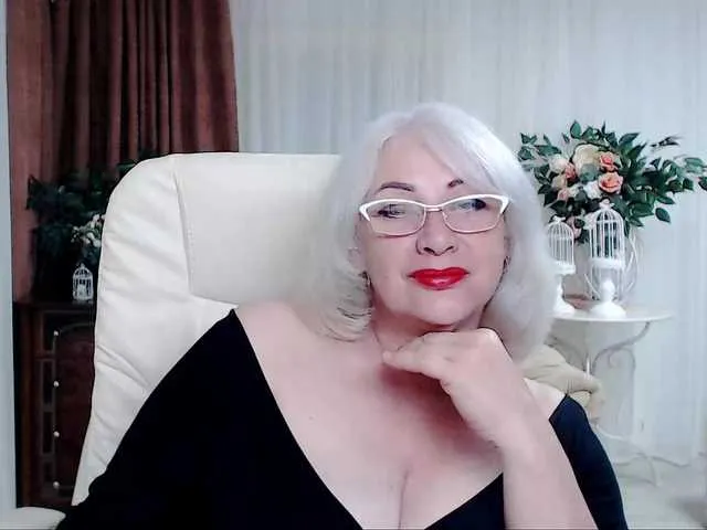 Live sex webcam photo for Tashyncik #291459192