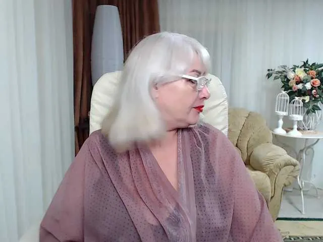 Live sex webcam photo for Tashyncik #292137315