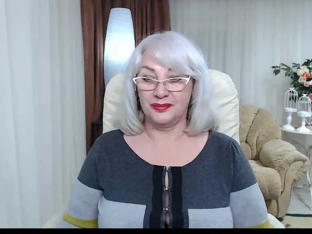 Live sex webcam photo for Tashyncik #292183180