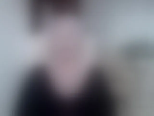 Live sex webcam photo for Tashyncik #293420769