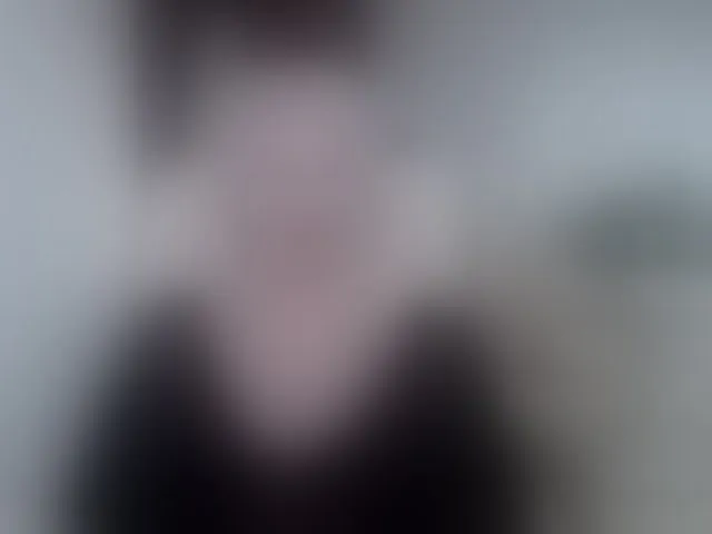 Live sex webcam photo for Tashyncik #293428085