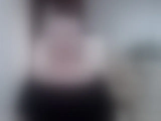 Live sex webcam photo for Tashyncik #293435587
