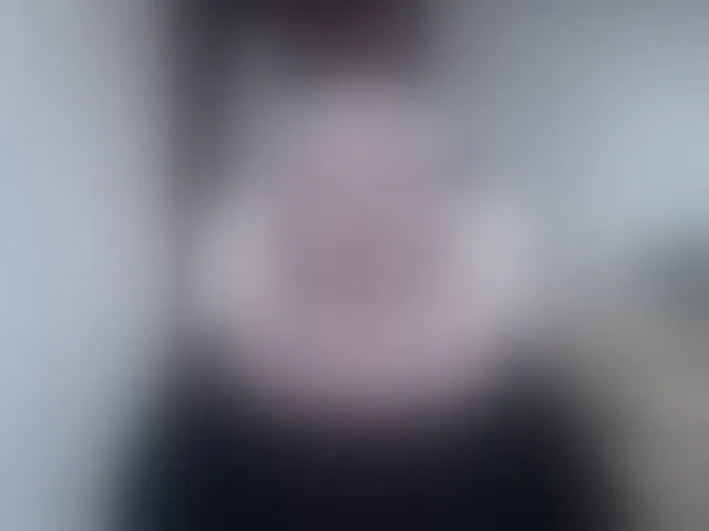 Live sex webcam photo for Tashyncik #293463577
