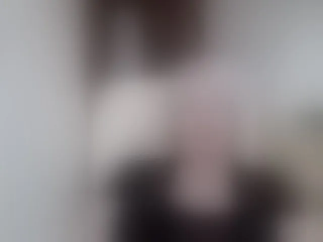 Live sex webcam photo for Tashyncik #293488261