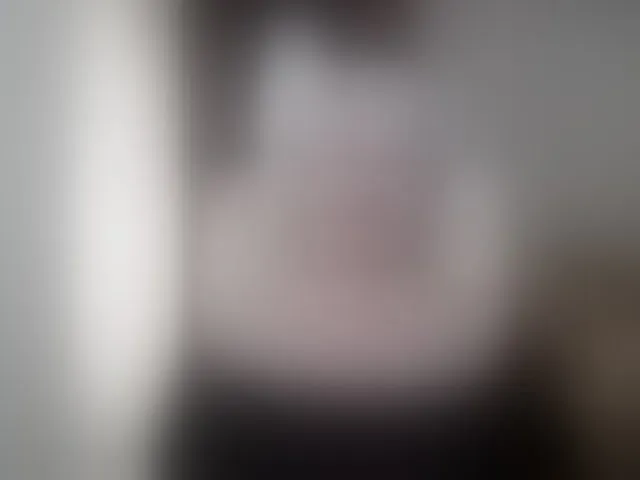 Live sex webcam photo for Tashyncik #293668416