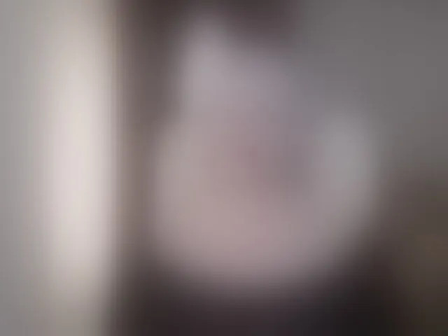 Live sex webcam photo for Tashyncik #293765427