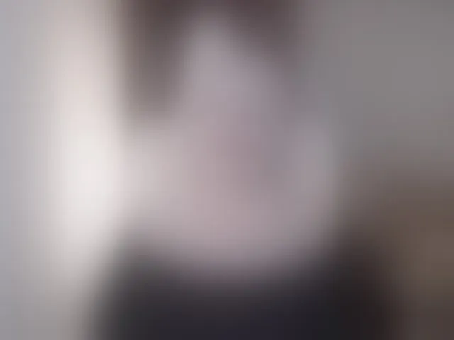 Live sex webcam photo for Tashyncik #293769957