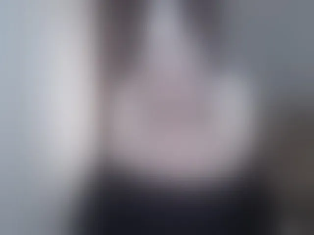 Live sex webcam photo for Tashyncik #293800097